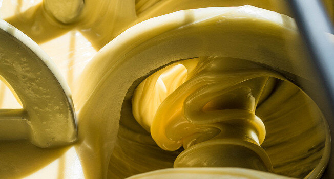 Как в новгородской деревне делают удивительный крем-мед