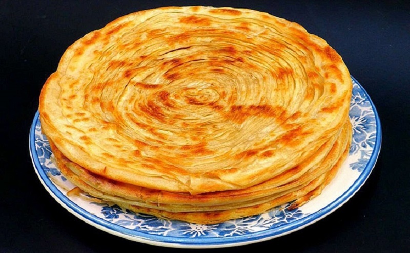 Лепёшки катлама: узбекская кулинарная находка за 20 минут