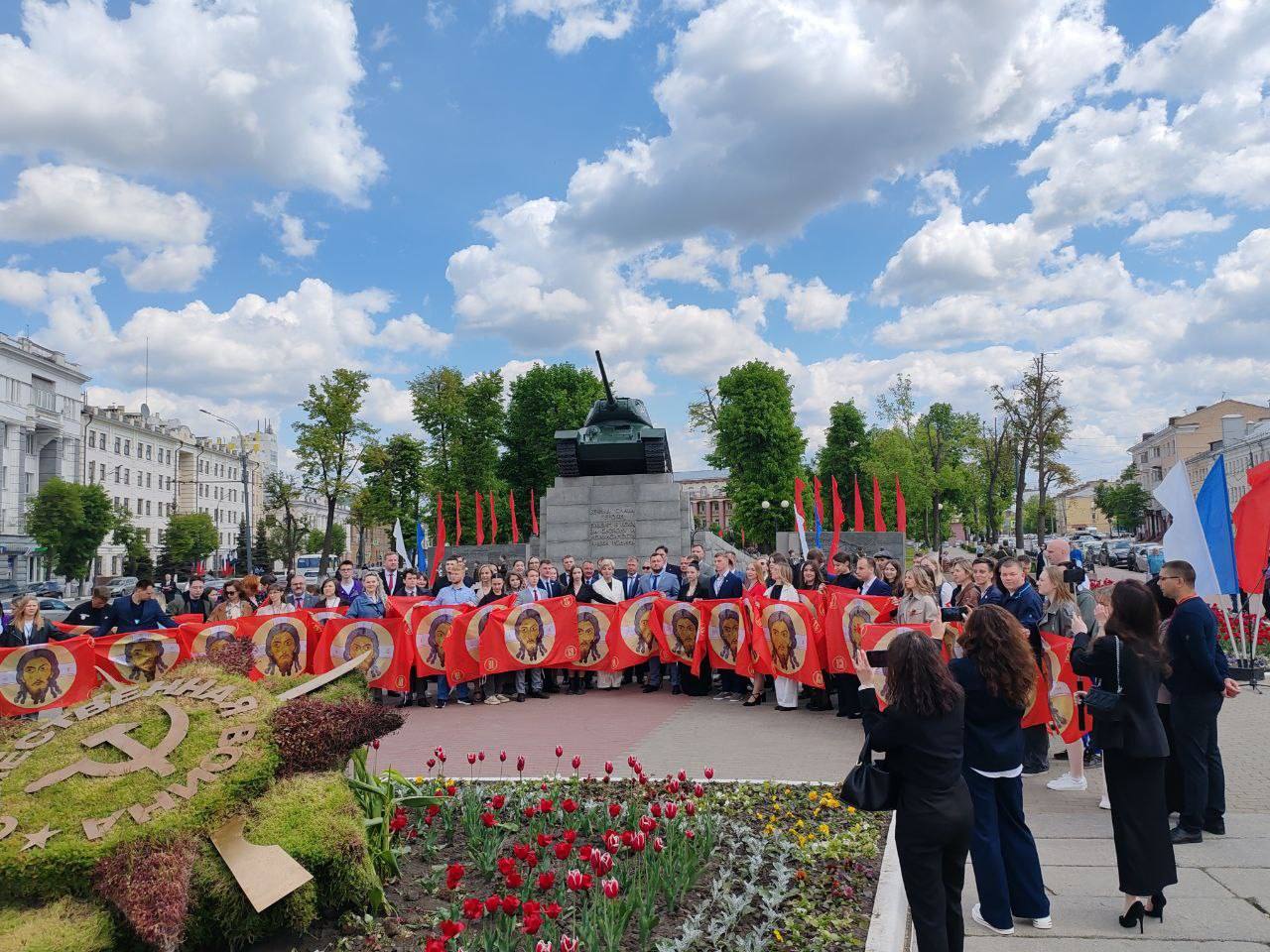 В День работника культуры Избирательная комиссия Орловской области адресует слова искренней признательности давним и надежным партнерам В День работника культуры Избирательная комиссия Орловской области адресует слова искренней признательности давним и надежным партнерам