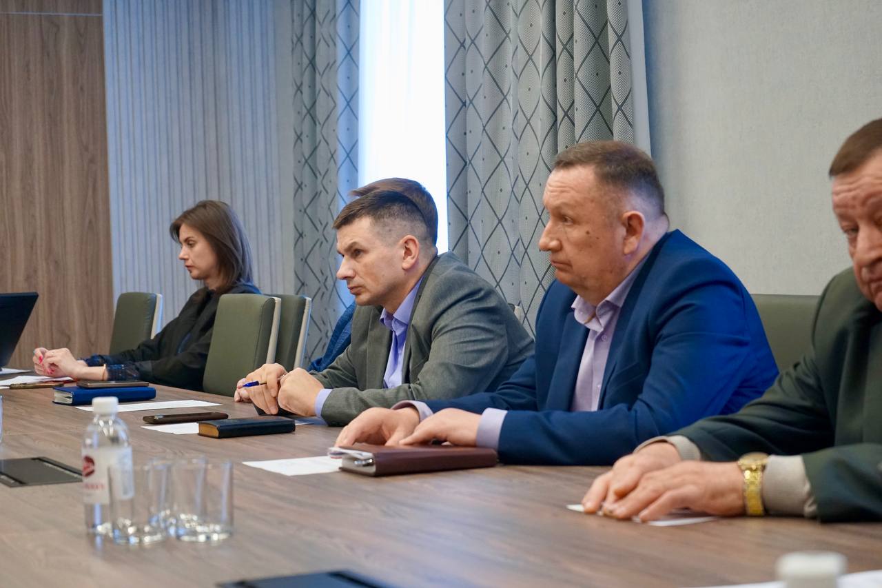 Весенний курс на безопасность: в Орле обсудили состояние дорог, аварийность и безопасность пешеходов Весенний курс на безопасность: в Орле обсудили состояние дорог, аварийность и безопасность пешеходов