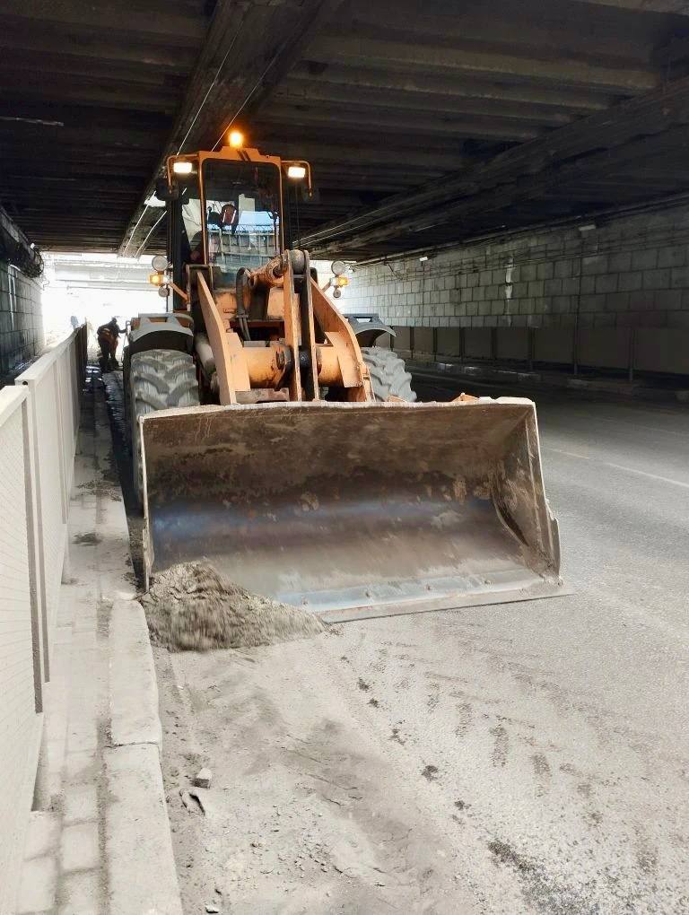 Время наводить порядок: «Спецавтобаза» усиливает темпы уборки Время наводить порядок: «Спецавтобаза» усиливает темпы уборки