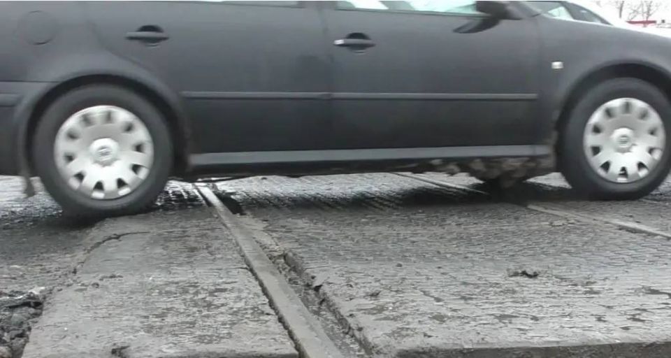 ��������� ��������� ������������� � ������ �������� �/� �������� � �������� ������ � ����������� ��������