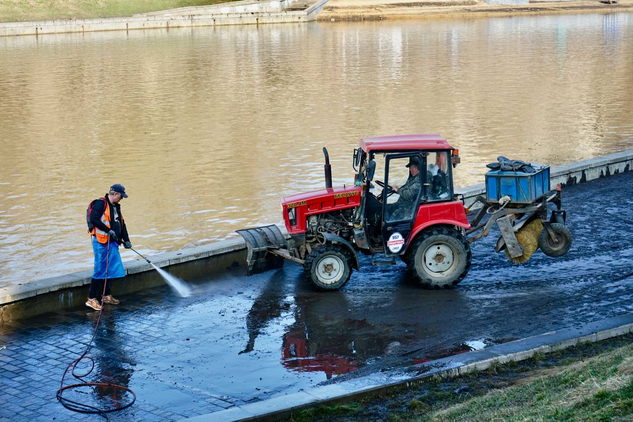 Юрий Парахин: Приводим набережную Орла в порядок после паводка
