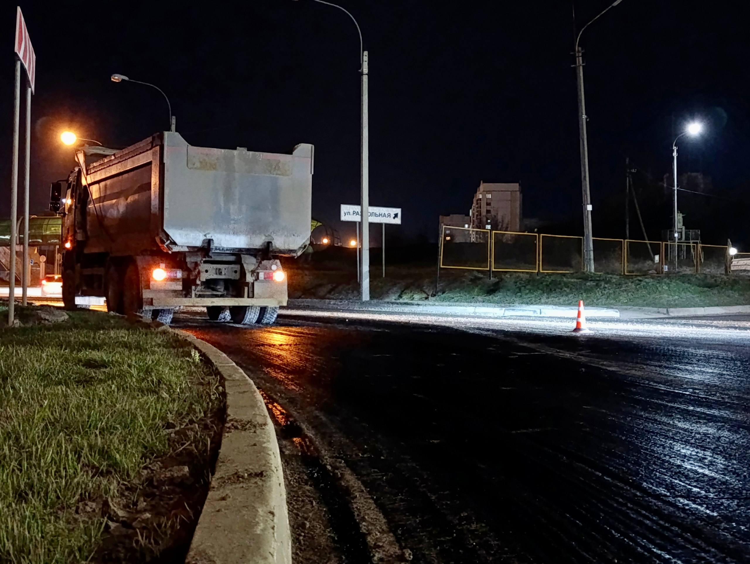 В Орле продолжается обновление дорожного покрытия В Орле продолжается обновление дорожного покрытия