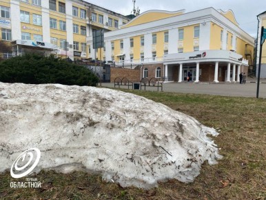 Последний сугроб Орла... (ну, почти)