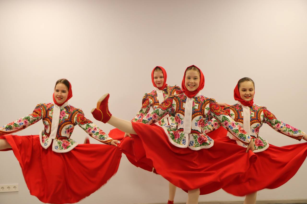 В Орловском муниципальном округе состоялось значимое торжественное мероприятие, собравшее в одном зале представителей сразу нескольких ключевых сфер жизни региона В Орловском муниципальном округе состоялось значимое торжественное мероприятие, собравшее в одном зале представителей сразу нескольких ключевых сфер жизни региона