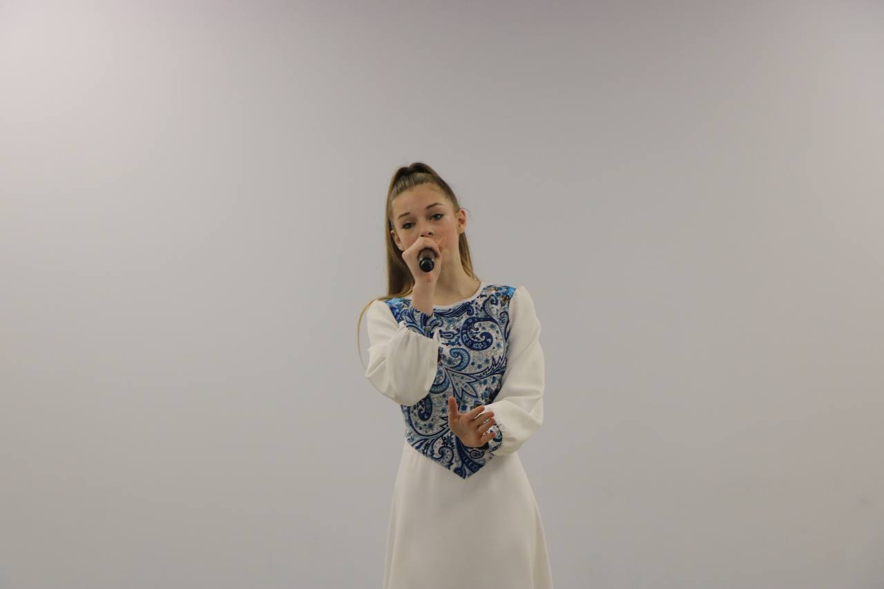 В Орловском муниципальном округе состоялось значимое торжественное мероприятие, собравшее в одном зале представителей сразу нескольких ключевых сфер жизни региона В Орловском муниципальном округе состоялось значимое торжественное мероприятие, собравшее в одном зале представителей сразу нескольких ключевых сфер жизни региона