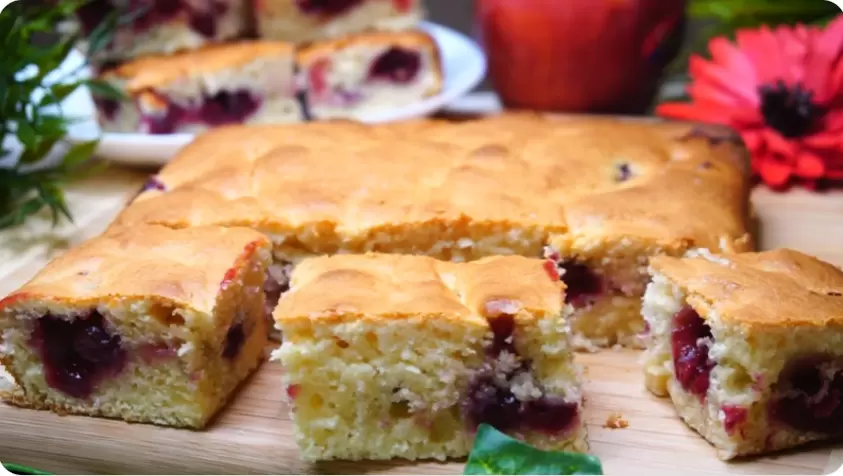 Легкий и вкусный пирог за рекордные 7 минут