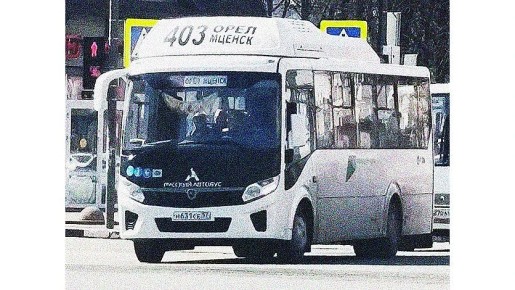 Водитель орловского автобуса не принял у проверяющих оплату проезда банковской картой