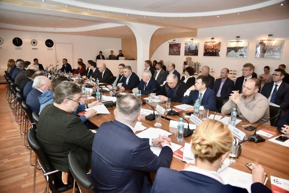 ������ �������: ���������� �������������� � ������������� � ����������� ����������� ������� � ������� ���� ������������ ���������������� ������ �� �������������� ��������� �������