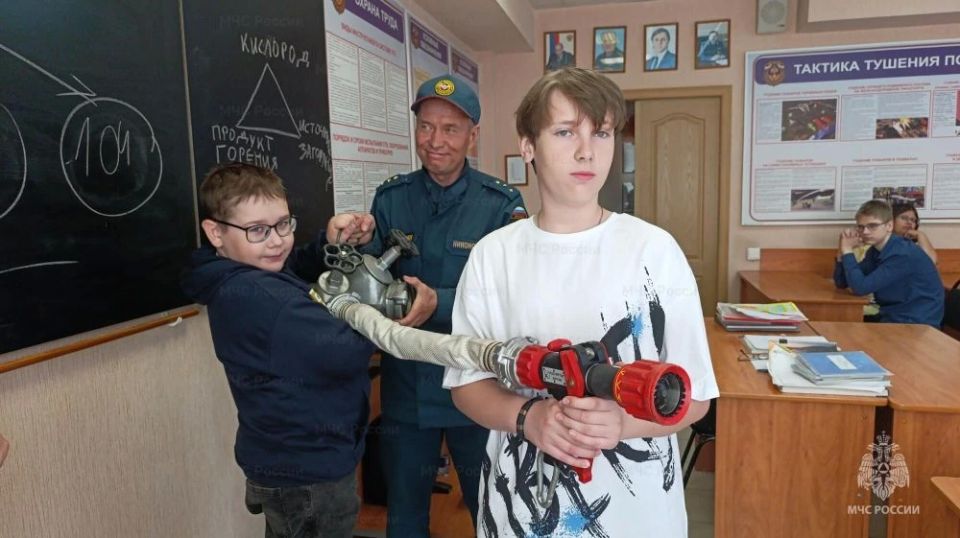 Маленькие гости в мире больших подвигов Маленькие гости в мире больших подвигов