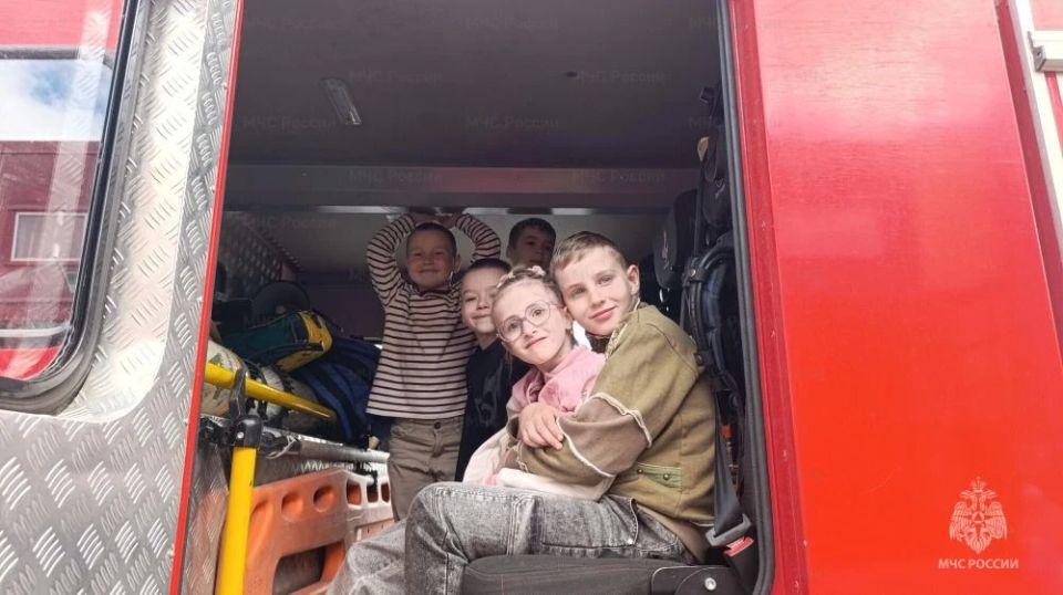 Маленькие гости в мире больших подвигов Маленькие гости в мире больших подвигов