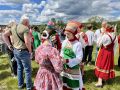 В Орловском полесье проходят Троицкие хороводы