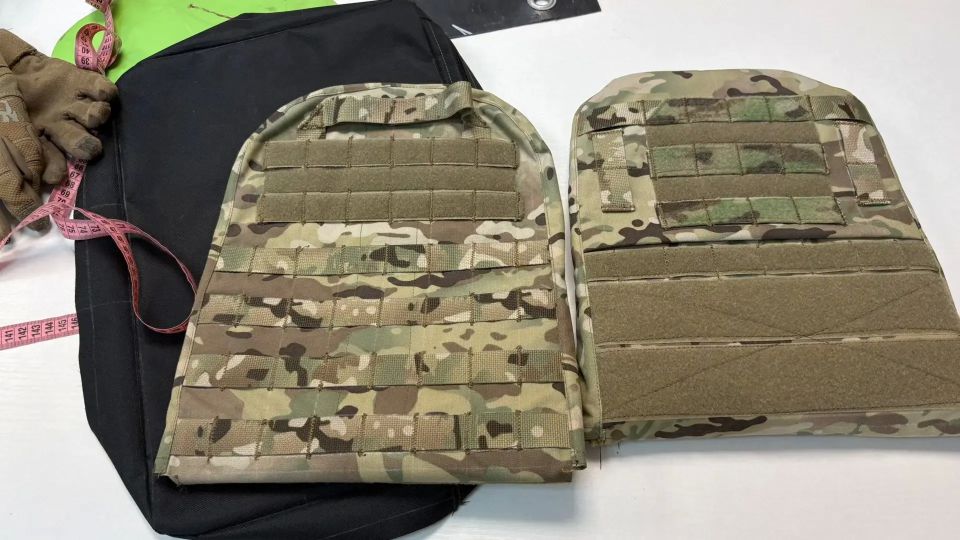 В Орловской области разрабатывают новые образцы бронежилетов, военной экипировки и формы для российских военнослужащих, участвующих в специальной военной операции В Орловской области разрабатывают новые образцы бронежилетов, военной экипировки и формы для российских военнослужащих, участвующих в специальной военной операции