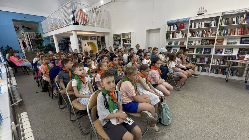 Для юных орловчан провели познавательное занятие о Родине, её истории и традициях