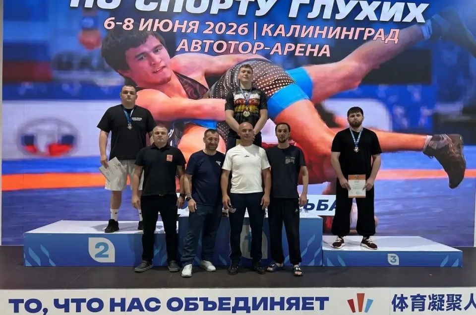 Орловский спортсмен Артем Платов — призер чемпионата России по вольной и греко-римской борьбе