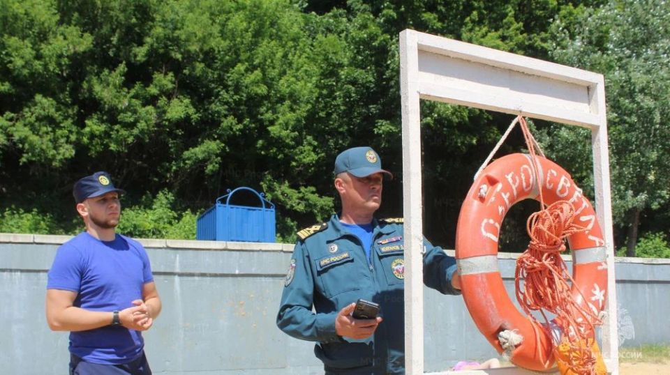 Орловские инспекторы ГИМС проверяют готовность пляжей Орловские инспекторы ГИМС проверяют готовность пляжей