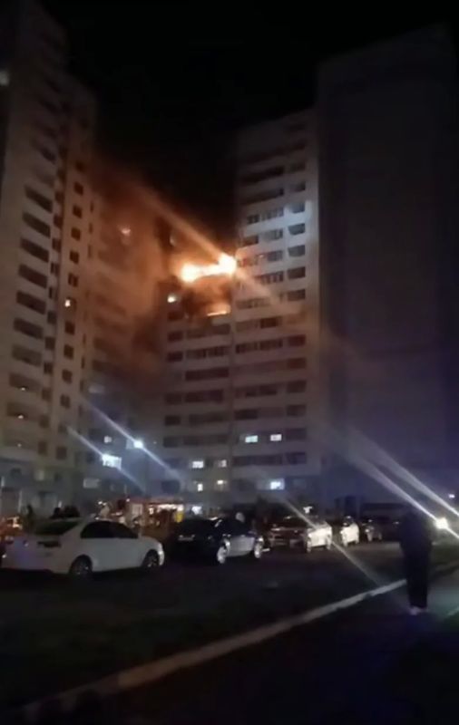 Один человек погиб и еще девять пострадали из-за удара дрона ВСУ по дому в Орле, сообщил губернатор