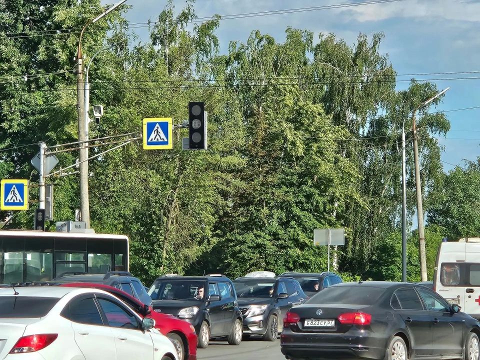 В Орле в час пик не работают светофоры В Орле в час пик не работают светофоры