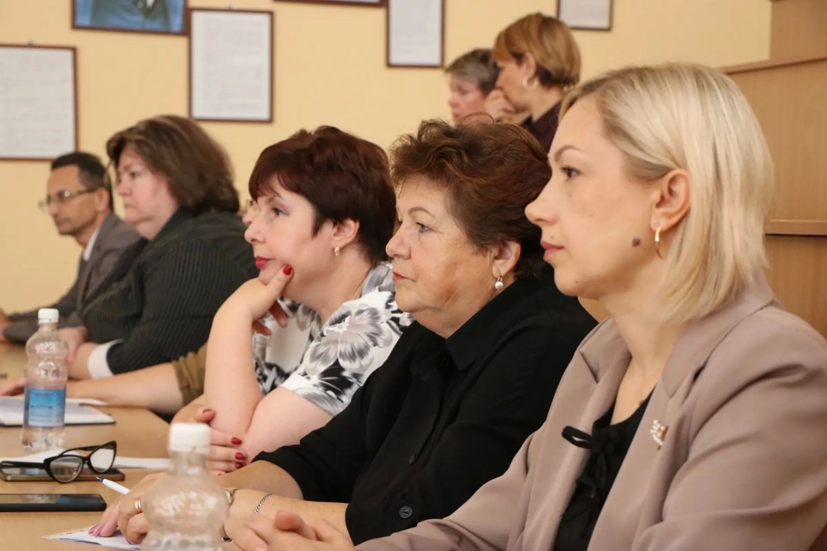 Подготовка к Единому дню голосования 2026 года продолжается! Сегодня на базе Среднерусского института управления – филиала РАНХиГС состоялся обучающий практический семинар для председателей территориальных избирательных... Подготовка к Единому дню голосования 2026 года продолжается! Сегодня на базе Среднерусского института управления – филиала РАНХиГС состоялся обучающий практический семинар для председателей территориальных избирательных...