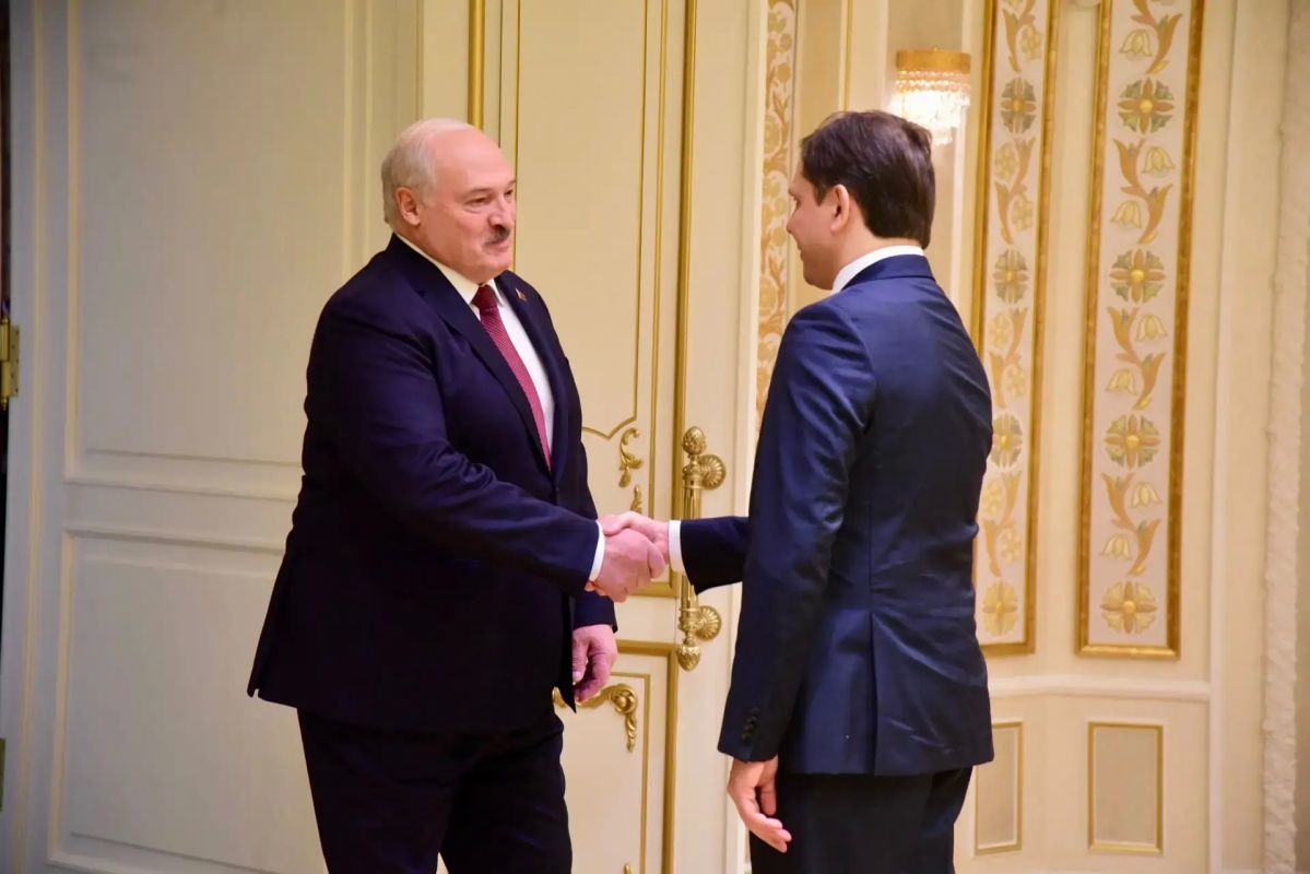 Андрей Клычков: Сегодня Республика Беларусь отмечает cвой главный государственный праздник – День независимости, который символизирует свободу, суверенитет и единство белорусского народа Андрей Клычков: Сегодня Республика Беларусь отмечает cвой главный государственный праздник – День независимости, который символизирует свободу, суверенитет и единство белорусского народа
