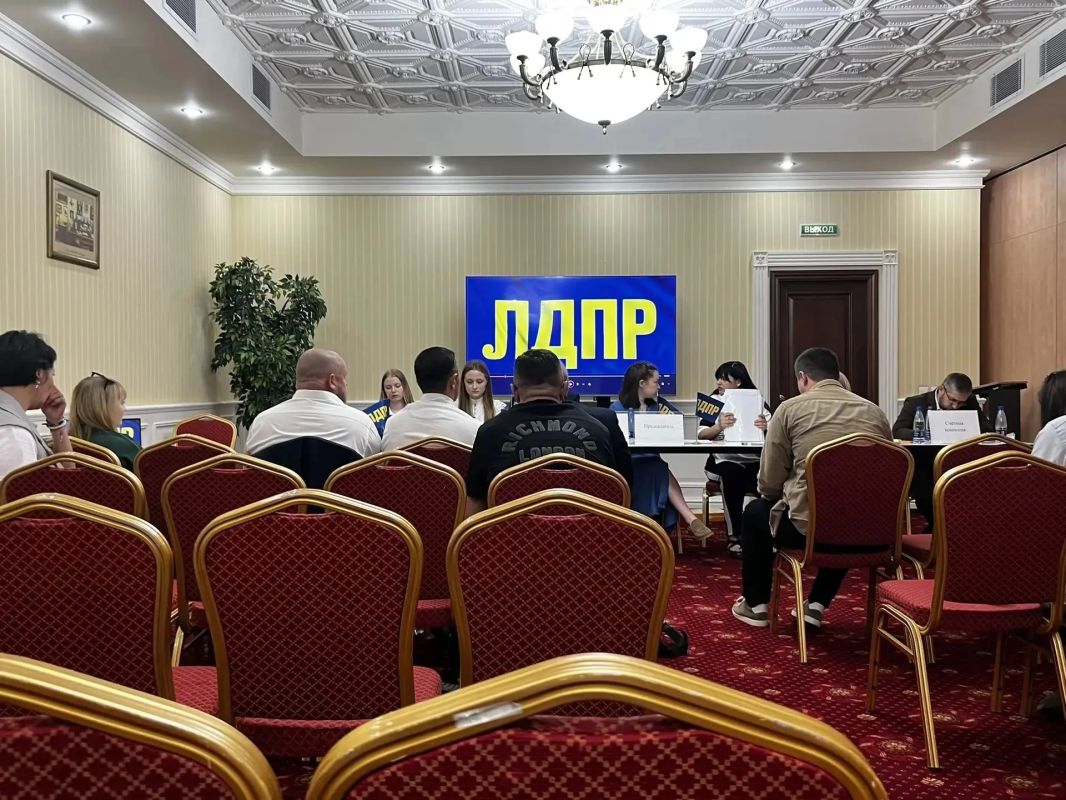 Продолжается период выдвижения кандидатов (списков кандидатов) на выборы депутатов Орловского областного Совета народных депутатов созыва 2026-2031 годов Продолжается период выдвижения кандидатов (списков кандидатов) на выборы депутатов Орловского областного Совета народных депутатов созыва 2026-2031 годов