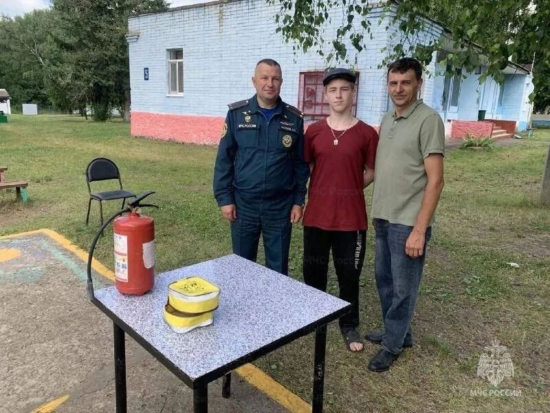 В детском лагере «Солнечный» в Кромском районе прошел День безопасности от МЧС России В детском лагере «Солнечный» в Кромском районе прошел День безопасности от МЧС России