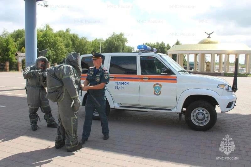 В Орле сотрудники МЧС России приняли участие в проведении антитеррористического командно-штабного учения В Орле сотрудники МЧС России приняли участие в проведении антитеррористического командно-штабного учения