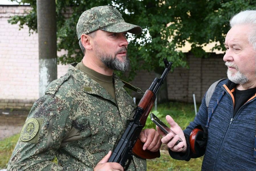 Ряды защитников орловского неба продолжают пополняться новыми добровольцами Ряды защитников орловского неба продолжают пополняться новыми добровольцами