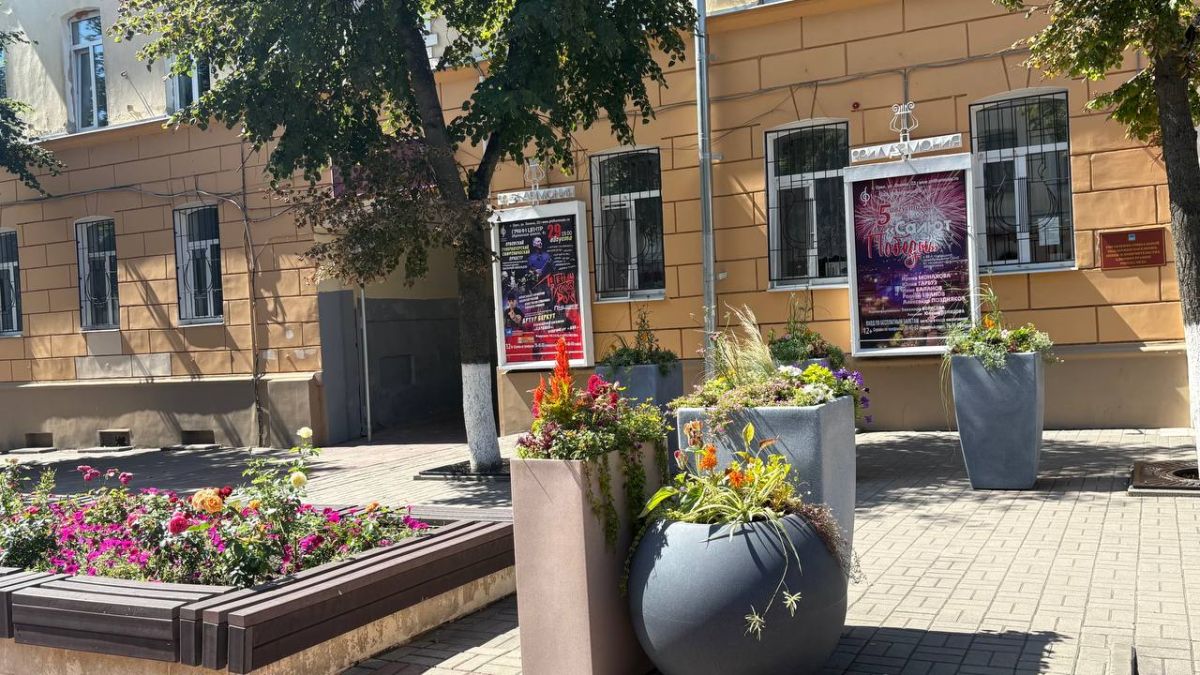 Фестиваль «Стрелка» открылся накануне Дня города в Орле Фестиваль «Стрелка» открылся накануне Дня города в Орле
