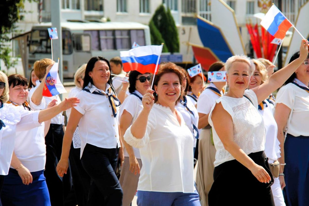 В Орле состоялся Парад предприятий В Орле состоялся Парад предприятий