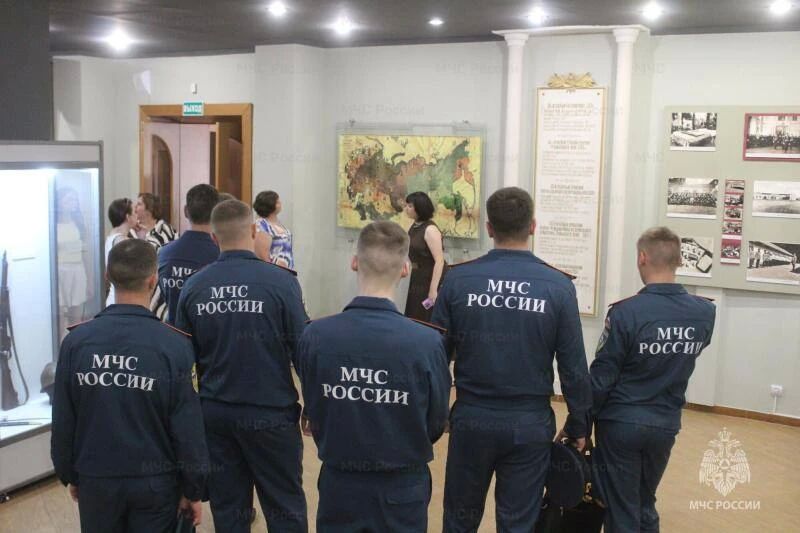 Молодым специалистам МЧС России рассказали о героической истории Орловщины Молодым специалистам МЧС России рассказали о героической истории Орловщины