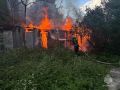 В Орле второй день подряд горят хозпостройки