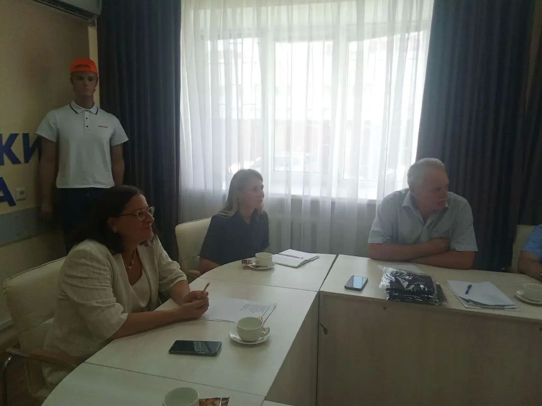 В орловском региональном филиале Фонда «Защитники Отечества» состоялась встреча с участниками специальной военной операции В орловском региональном филиале Фонда «Защитники Отечества» состоялась встреча с участниками специальной военной операции