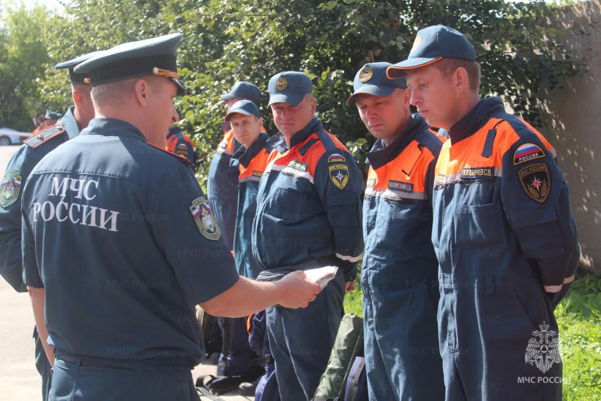 В Орловском МЧС проверили готовность аэромобильной группировки В Орловском МЧС проверили готовность аэромобильной группировки