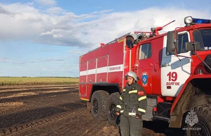 5 раз за сутки выезжали сотрудники МЧС России на ликвидацию возгораний в жилом доме, хозпостройке и в поле За сутки орловские пожарно-спасательные подразделения выезжали 9 раз, из них 5 выездов на ликвидацию возгораний, 4... 5 раз за сутки выезжали сотрудники МЧС России на ликвидацию возгораний в жилом доме, хозпостройке и в поле За сутки орловские пожарно-спасательные подразделения выезжали 9 раз, из них 5 выездов на ликвидацию возгораний, 4...