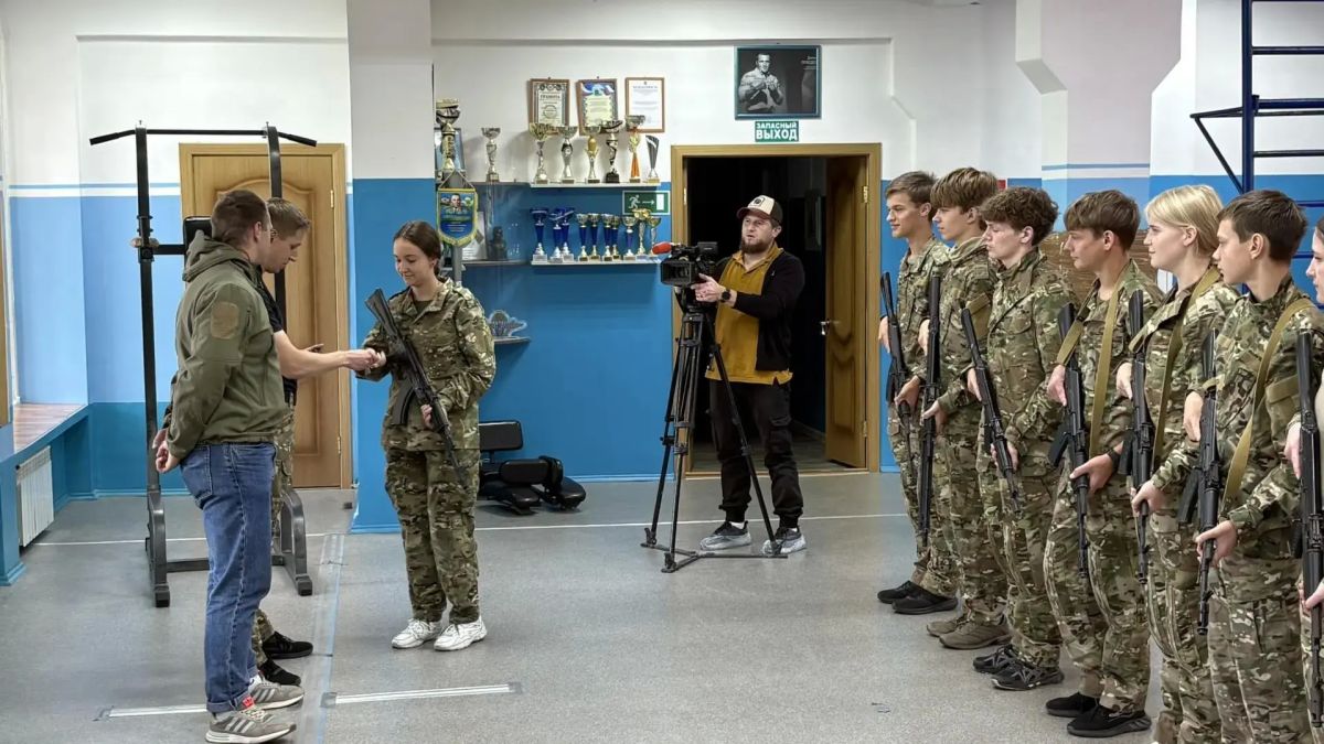 Орловские школьники готовятся к финалу «Зарницы 2.0» Орловские школьники готовятся к финалу «Зарницы 2.0»