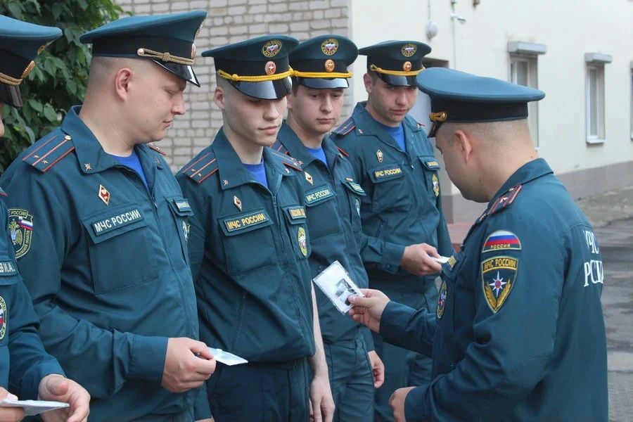 В ГУ МЧС России по Орловской области пришли работать молодые выпускники вузов МЧС России В ГУ МЧС России по Орловской области пришли работать молодые выпускники вузов МЧС России