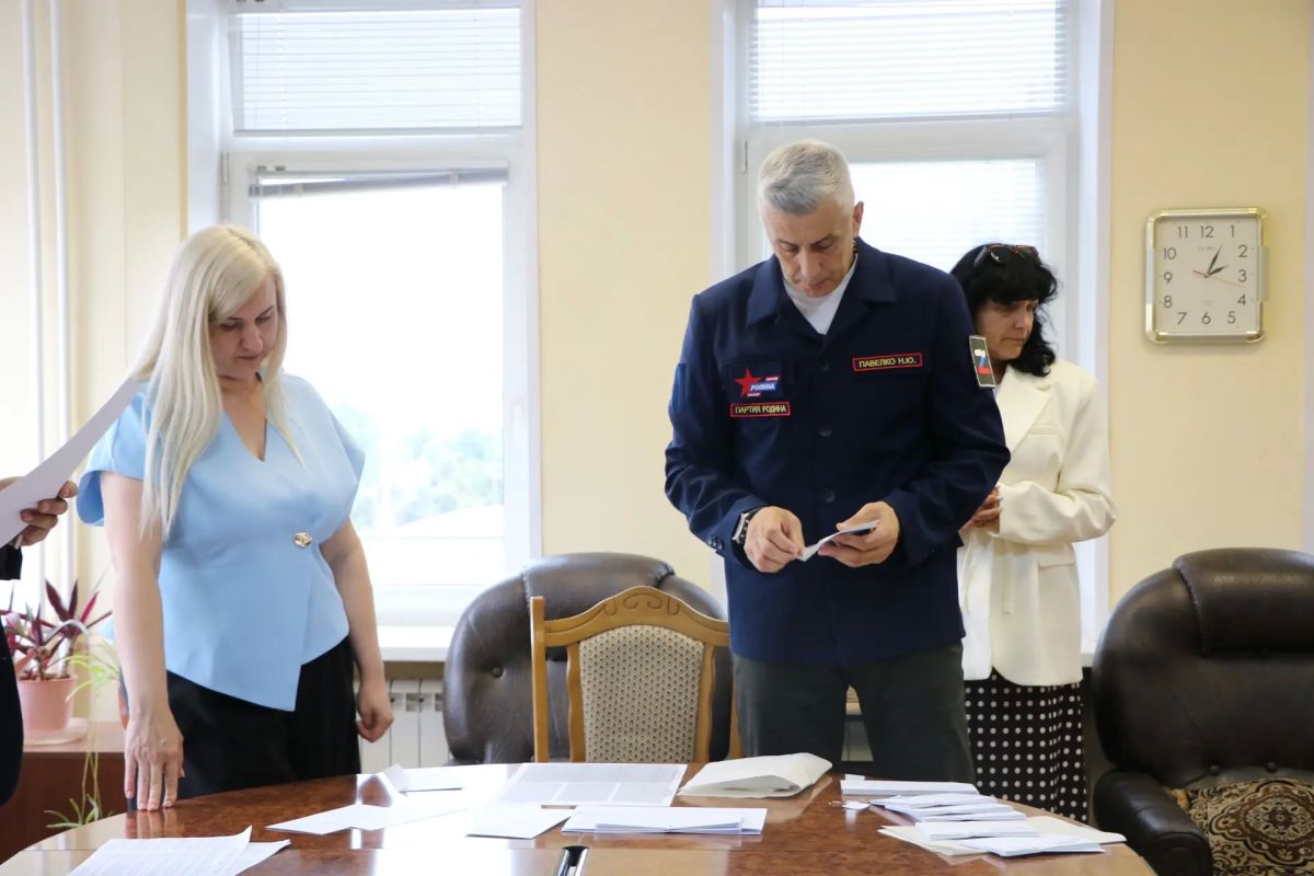 Состоялась жеребьевка по распределению бесплатной печатной площади в газете «Орловская правда» между политическими партиями, зарегистрировавшими федеральные списки кандидатов, кандидатами в депутаты Государственной Думы... Состоялась жеребьевка по распределению бесплатной печатной площади в газете «Орловская правда» между политическими партиями, зарегистрировавшими федеральные списки кандидатов, кандидатами в депутаты Государственной Думы...