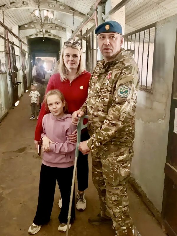 Семьи участников СВО побывали в конном клубе Семьи участников СВО побывали в конном клубе