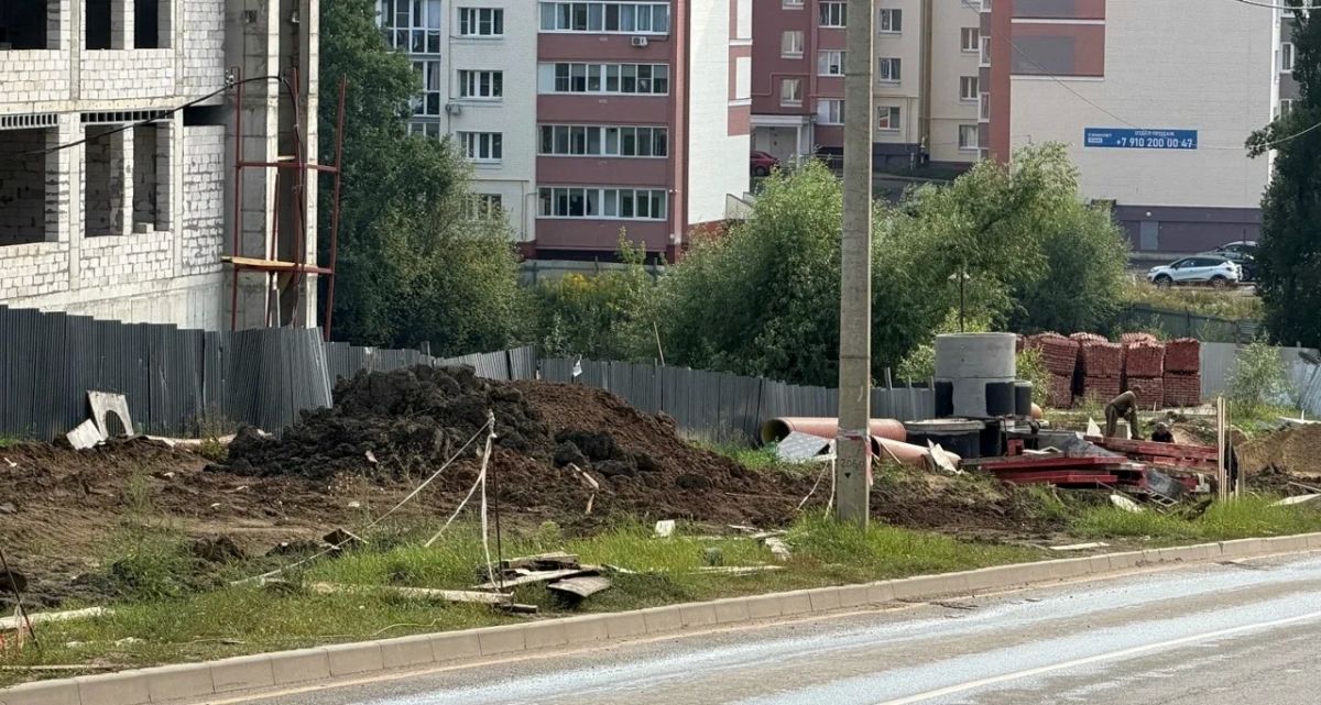 В Орле продолжается строительство новой общеобразовательной школы на улице Родзевича-Белевича В Орле продолжается строительство новой общеобразовательной школы на улице Родзевича-Белевича