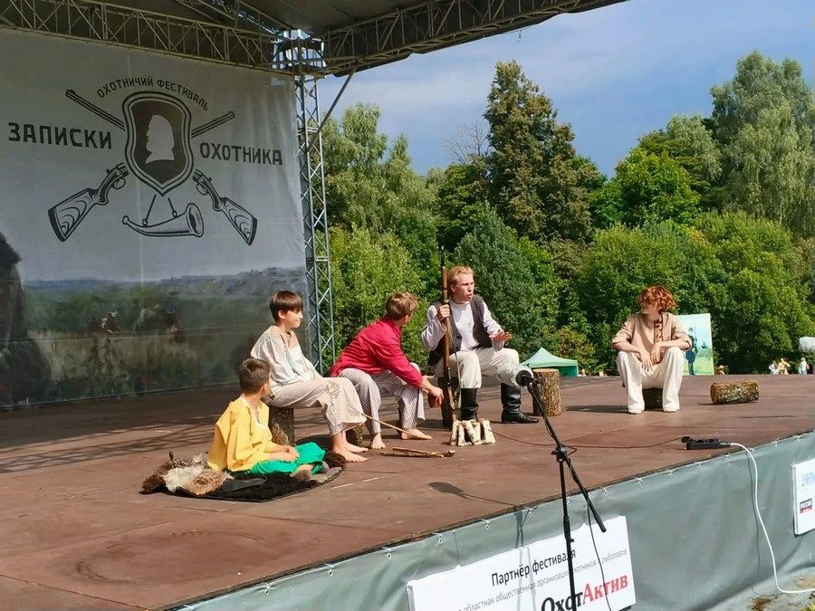 Традиционный фестиваль «Записки охотника» встретил гостей Спасского дружным собачим лаем Традиционный фестиваль «Записки охотника» встретил гостей Спасского дружным собачим лаем