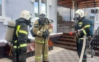 В районном суде прошло пожарно-тактическое занятие В районном суде прошло пожарно-тактическое занятие
