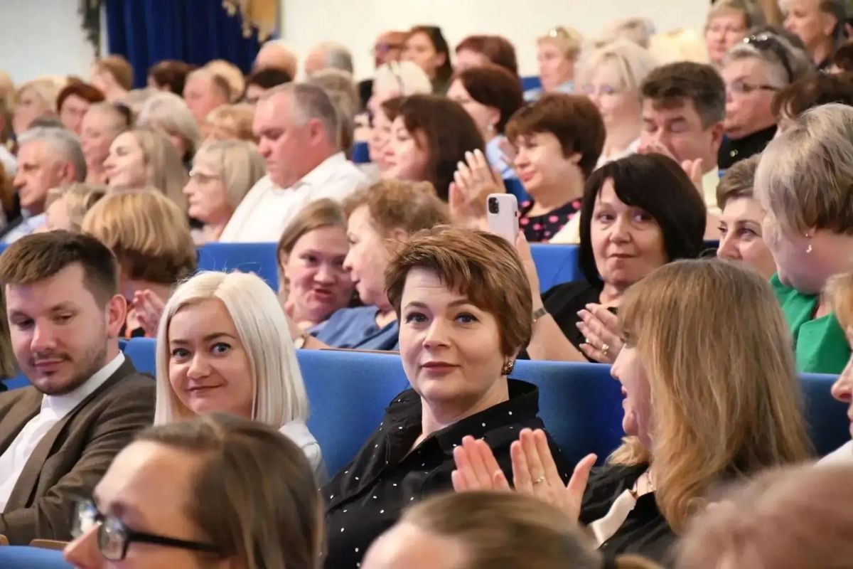 Уважаемые друзья, орловские педагоги! Уважаемые друзья, орловские педагоги!