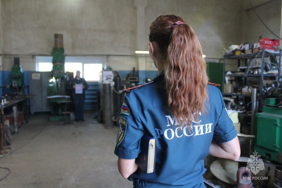 Проверку на противопожарную защиту прошёл производственный объект Проверку на противопожарную защиту прошёл производственный объект