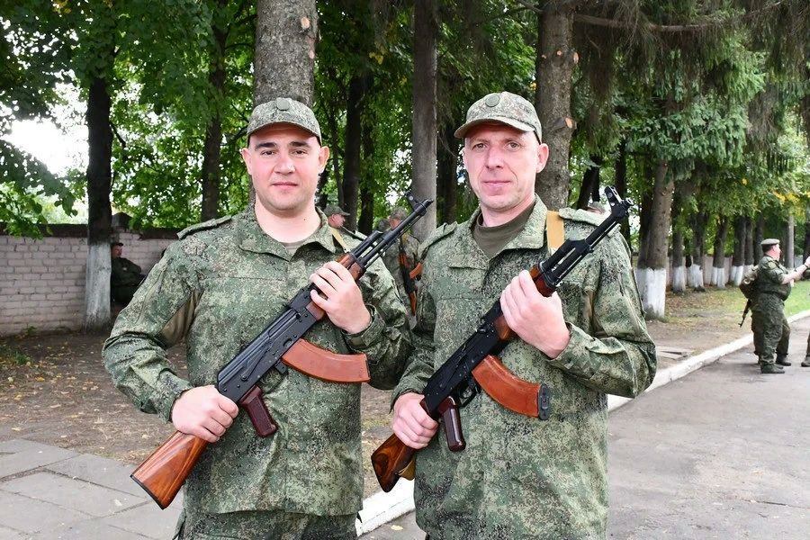 Ряды защитников орловского неба пополнились новыми добровольцами Ряды защитников орловского неба пополнились новыми добровольцами