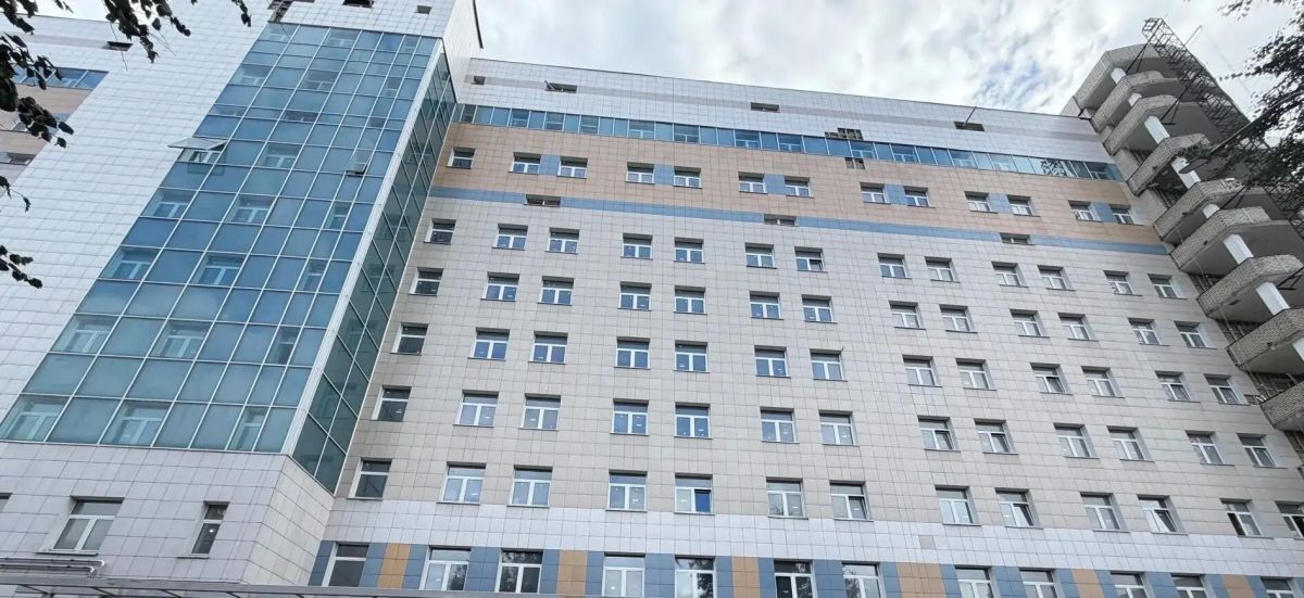 Андрей Клычков рассказал о продолжении строительства многопрофильного медцентра