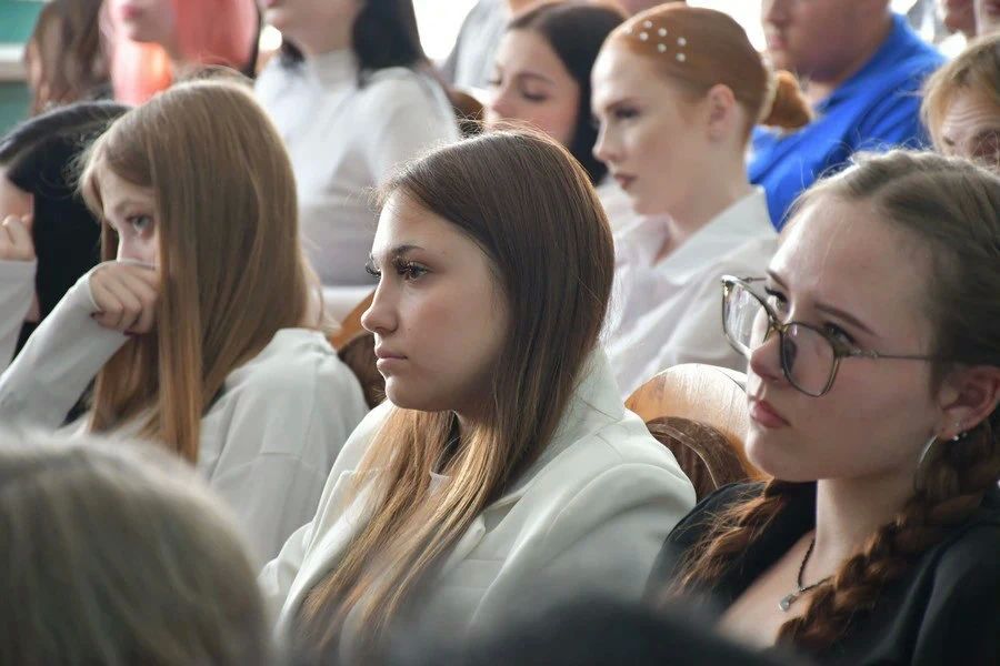 Более 14,5 тыс. орловцев смогут впервые проголосовать на сентябрьских выборах 2026 года Более 14,5 тыс. орловцев смогут впервые проголосовать на сентябрьских выборах 2026 года