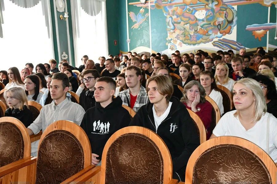Более 14,5 тыс. орловцев смогут впервые проголосовать на сентябрьских выборах 2026 года Более 14,5 тыс. орловцев смогут впервые проголосовать на сентябрьских выборах 2026 года