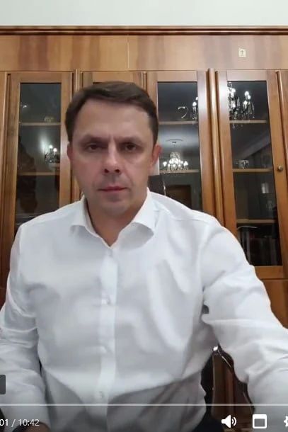 Андрей Клычков пригласил желающих потренироваться вместе перед забегом ПОБЕРЕГУ